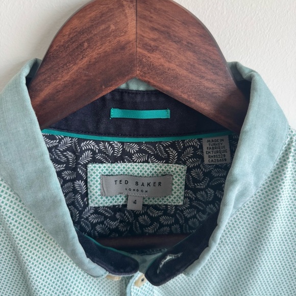 Ted Baker London Green White Shamrock Print Polo Size 4 - Picture 1 of 5